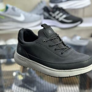 كوتشي مستورد 513 الاسود